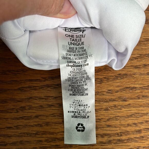 NWT Disney Light-Up Skeleton Mickey Gloves and Spiderweb Mickey Ear Headband Set - Picture 4 of 7